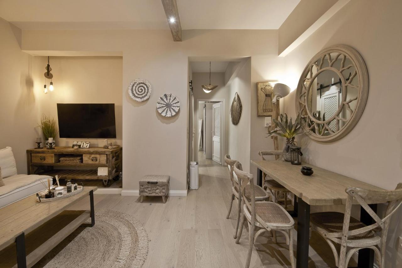 Stylish Apartment At Pagrati Афины Экстерьер фото