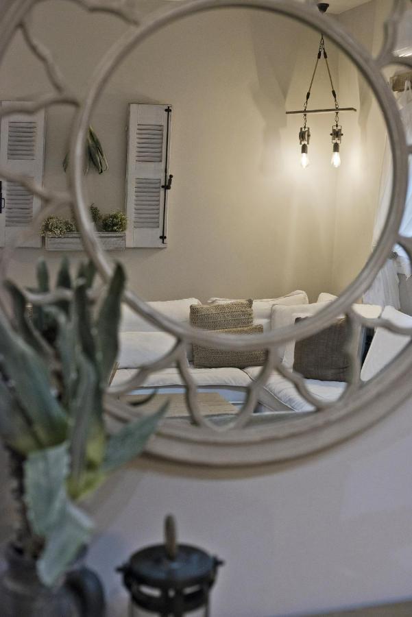 Stylish Apartment At Pagrati Афины Экстерьер фото