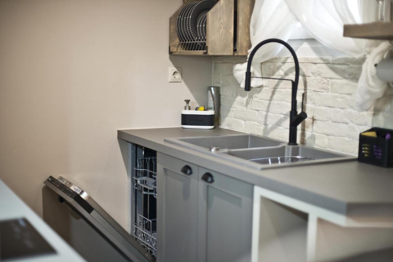 Stylish Apartment At Pagrati Афины Экстерьер фото